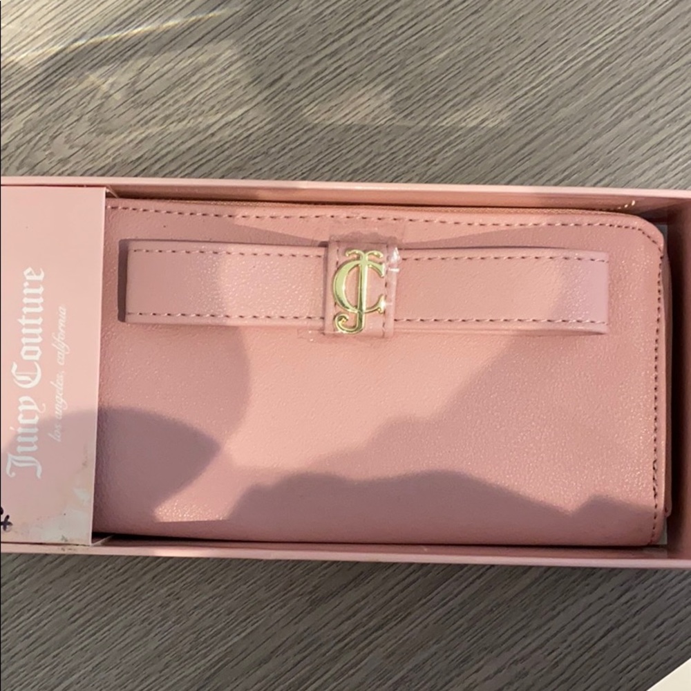 NWT Juicy Couture Wallet